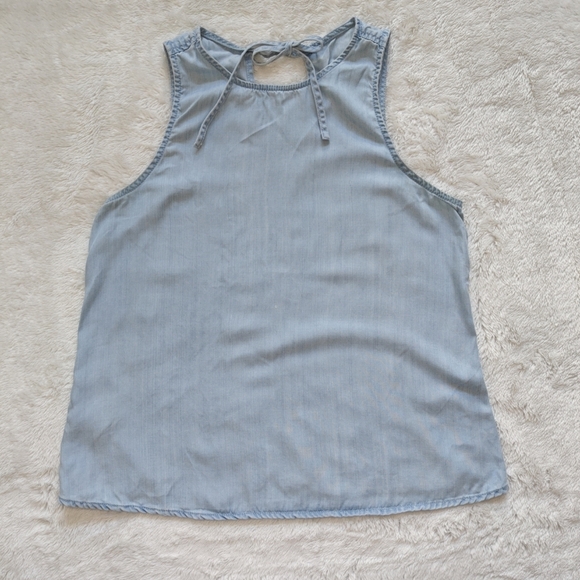 Gap Medium Cotton-Like Light Blue Sleeveless Tank Top Tie Up Relaxed Fit Blouse - Picture 2 of 7